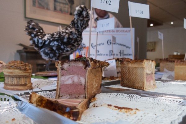 Confrérie Gastronomique de la Poule et du Pâté de Houdan concours pâté de Houdan